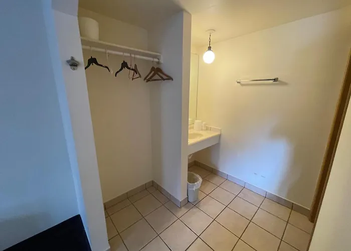 Motel D-lux Budget Lemont