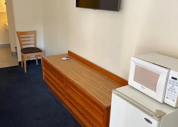 Motel D-lux Budget 2*