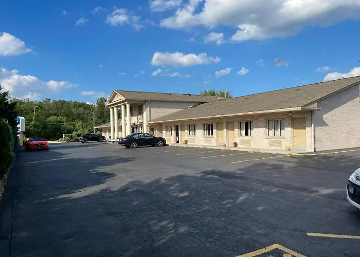 D-lux Budget Lemont